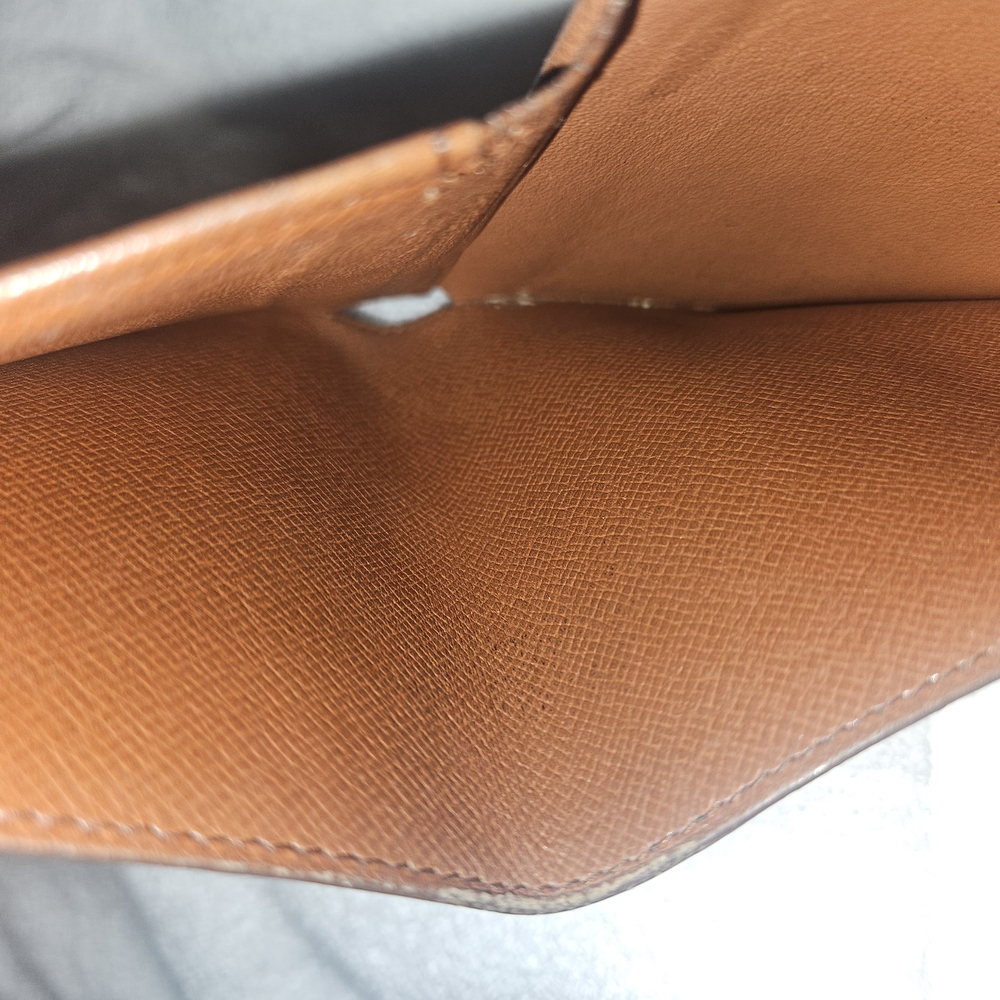 Louis Vuitton Monogram Leather Canvas Bifold Wallet - Men - Picture 4 of 8